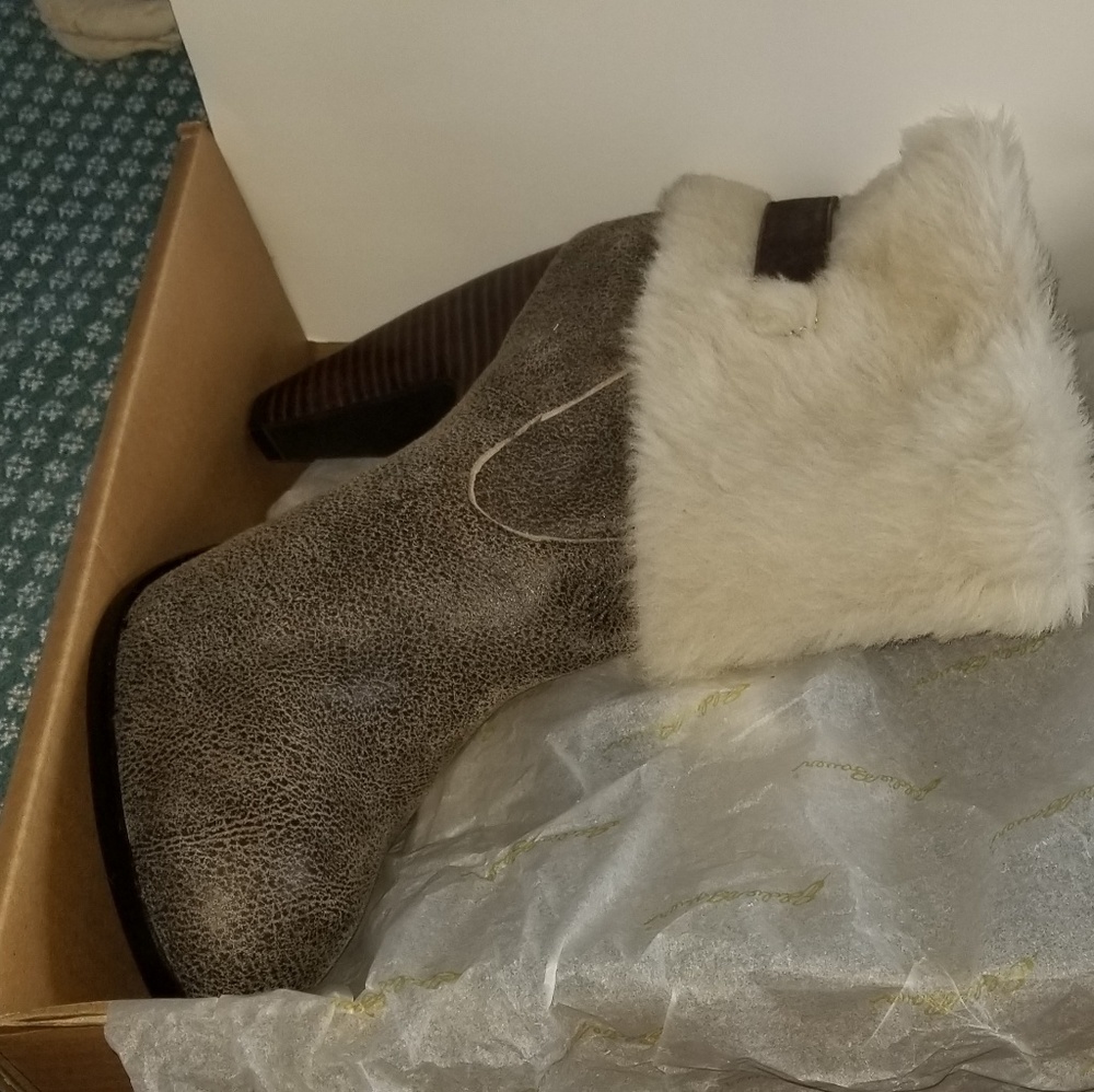 Eddie Bauer boots - Picture 3 of 7